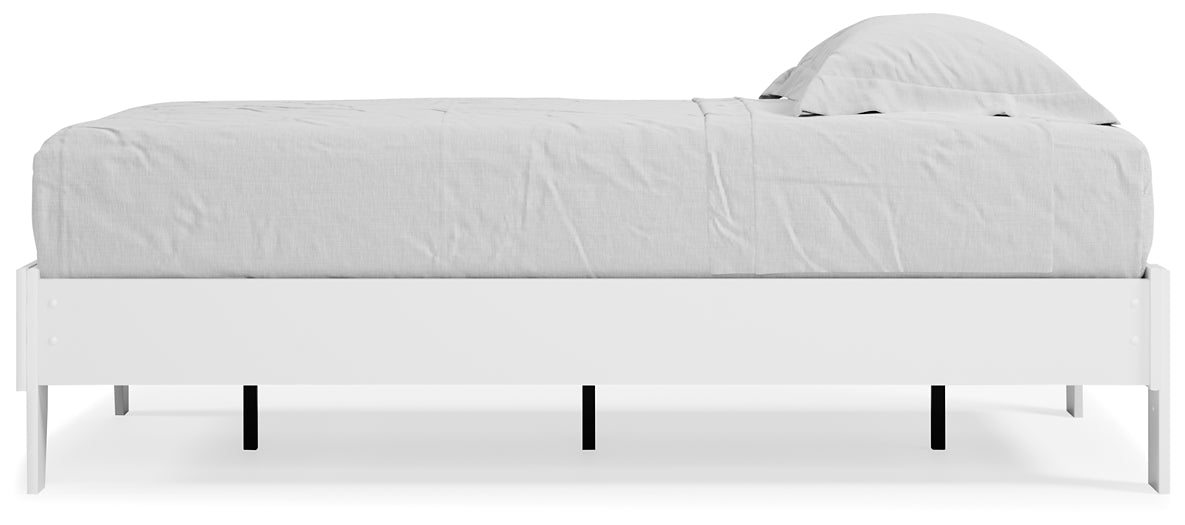 Ashley Express - Piperton Platform Bed
