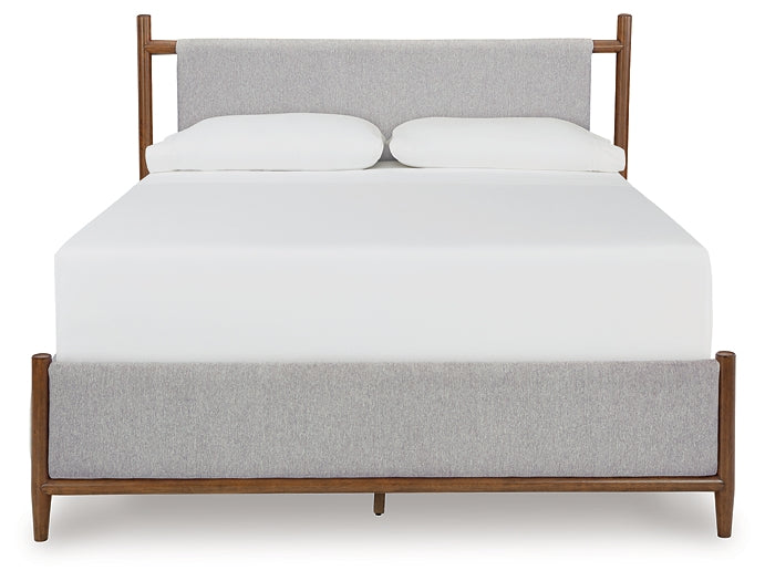 Lyncott Upholstered Panel Bed