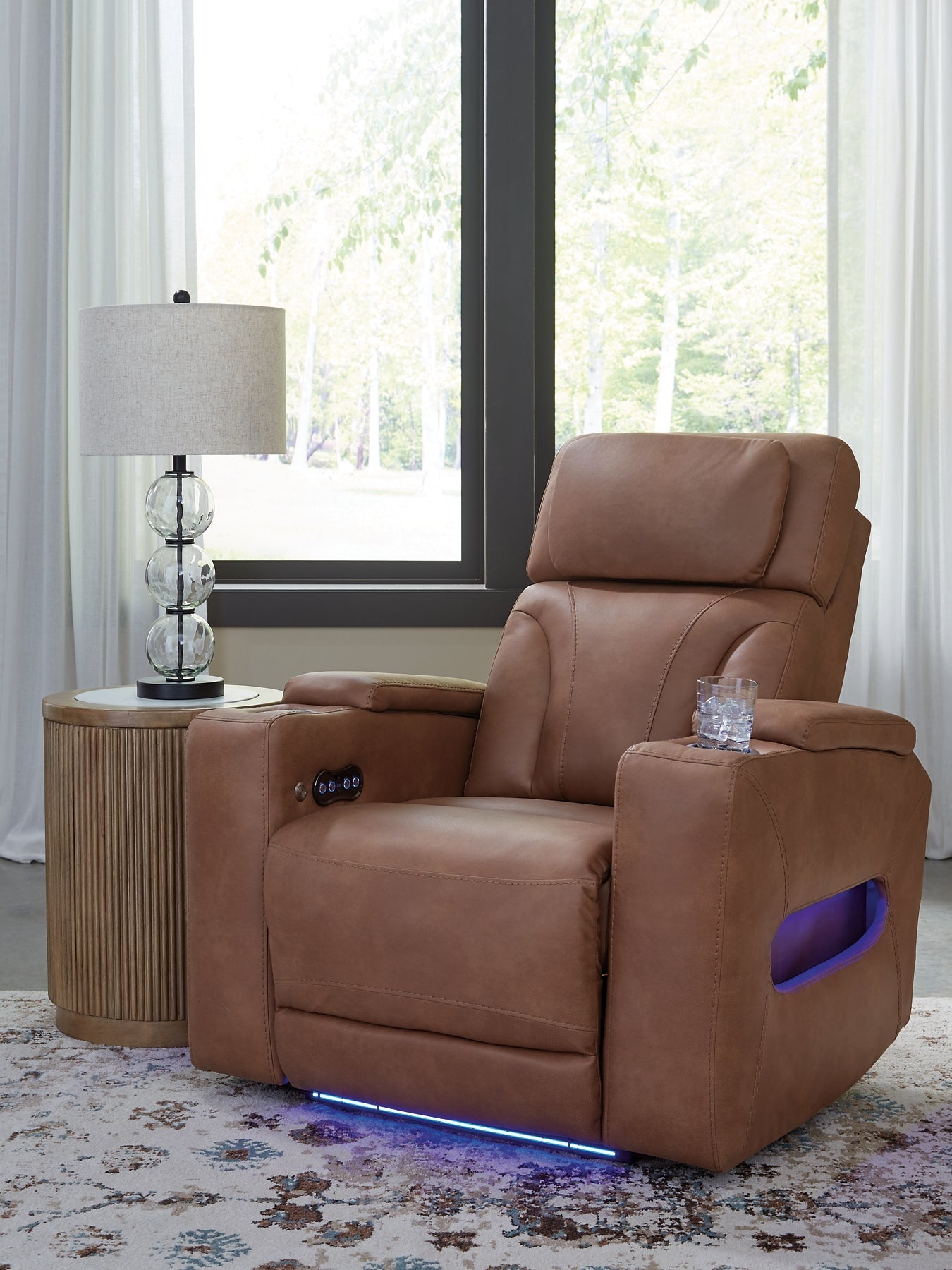 Point Clear PWR Recliner/ADJ Headrest