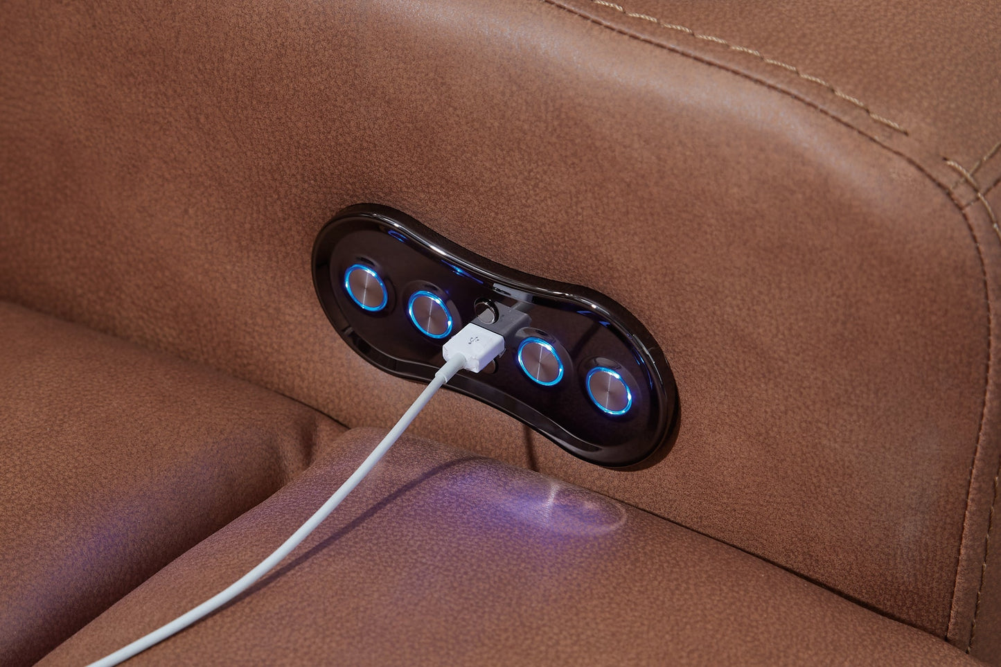 Point Clear PWR REC Sofa with ADJ Headrest