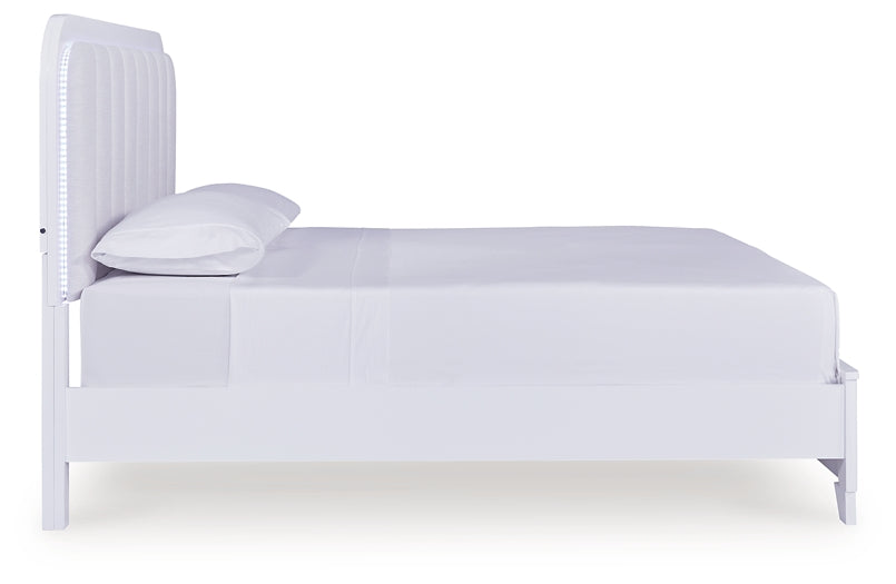 Frostlyn Upholstered Panel Bed