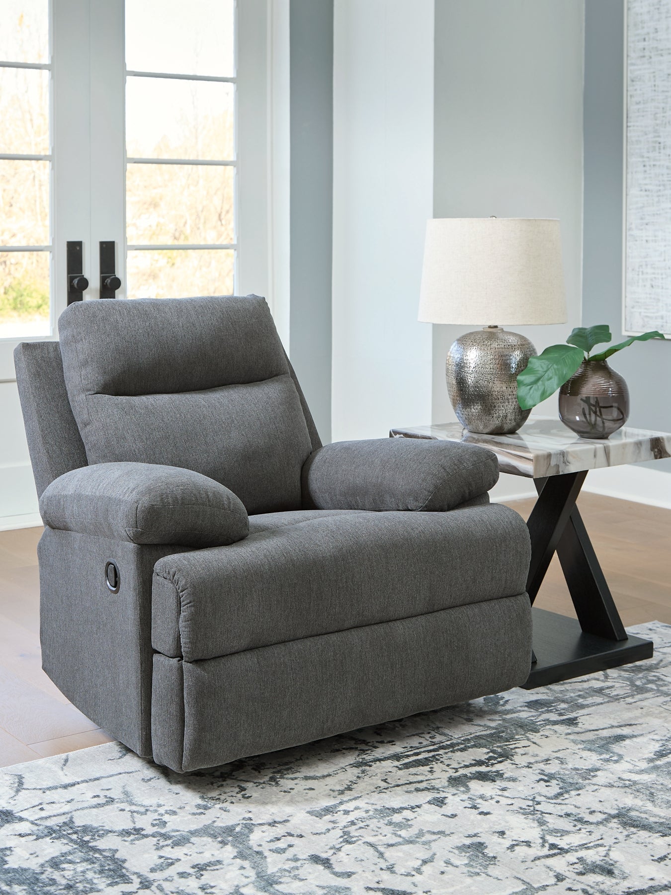 Tarrant Rocker Recliner