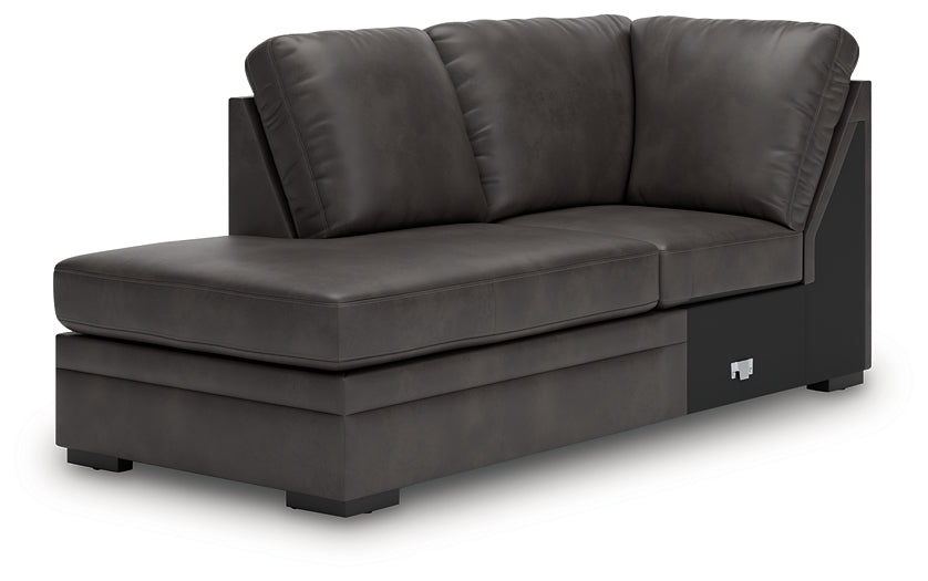 Dara Park 2-Piece Sectional with Chaise