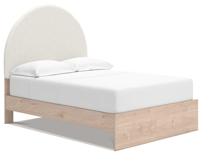 Shapella Full Upholstered Panel Bed