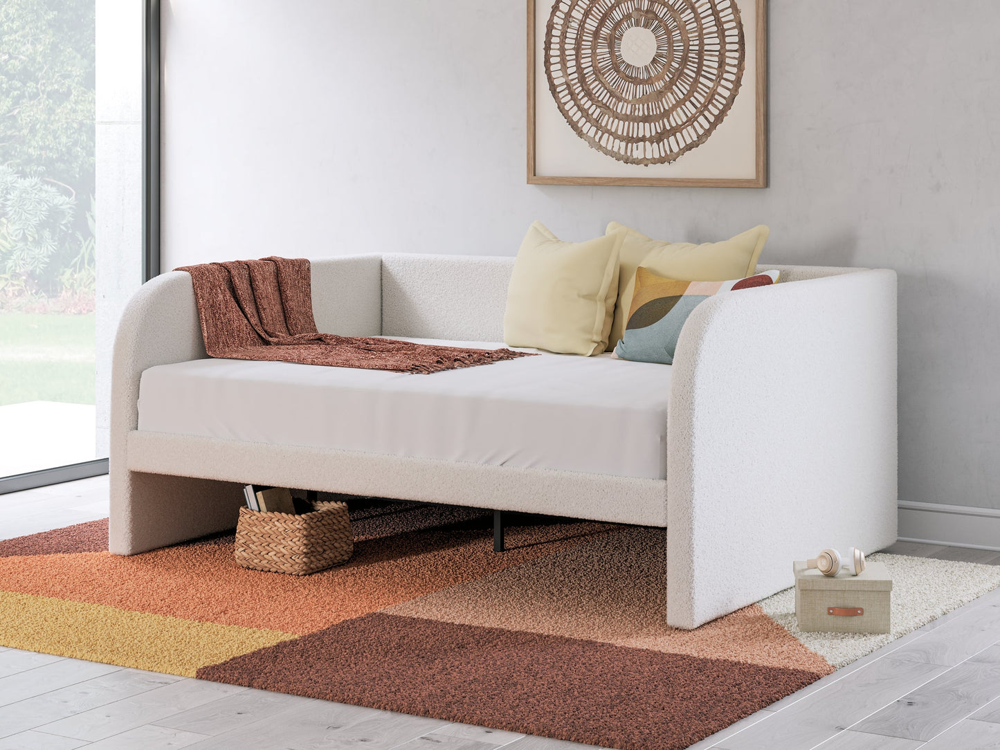 Shapella Full Upholstered Day Bed