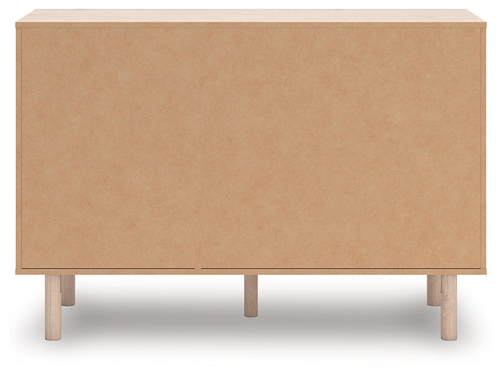 Shapella Six Drawer Dresser