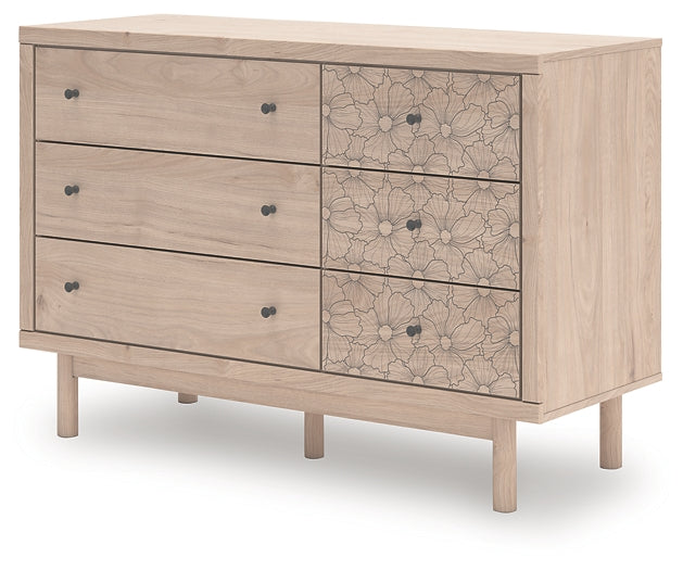 Shapella Six Drawer Dresser