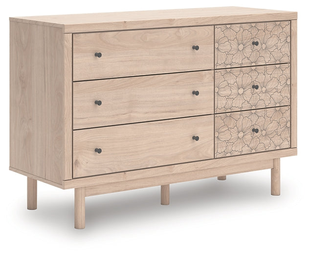 Shapella Six Drawer Dresser