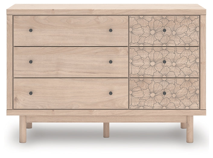 Shapella Six Drawer Dresser