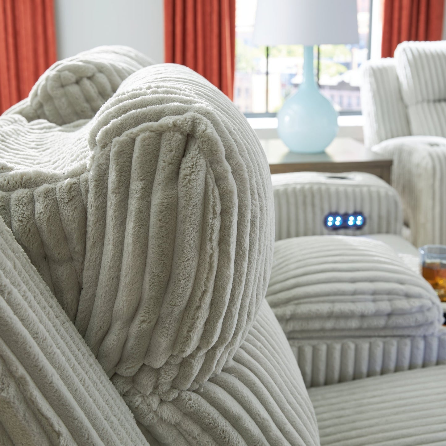TwinBrooke Pwr Rec Sofa With Adj Headrest