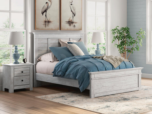 Fenderport Queen Panel Bed