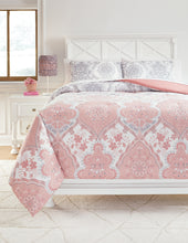 Load image into Gallery viewer, Ashley Express - Avaleigh Full Comforter Set
