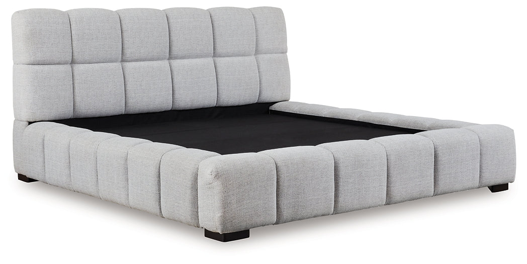 Jesstean  Upholstered Bed