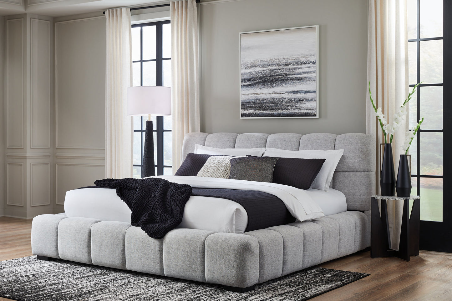 Jesstean  Upholstered Bed