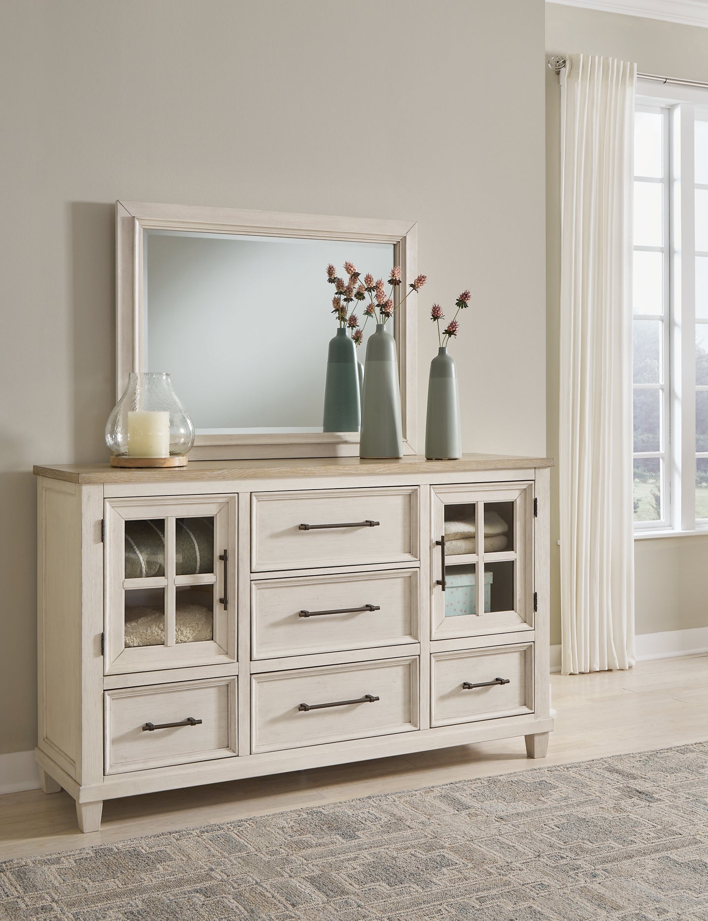Shaybrock California King Panel Bed with Mirrored Dresser and Chest