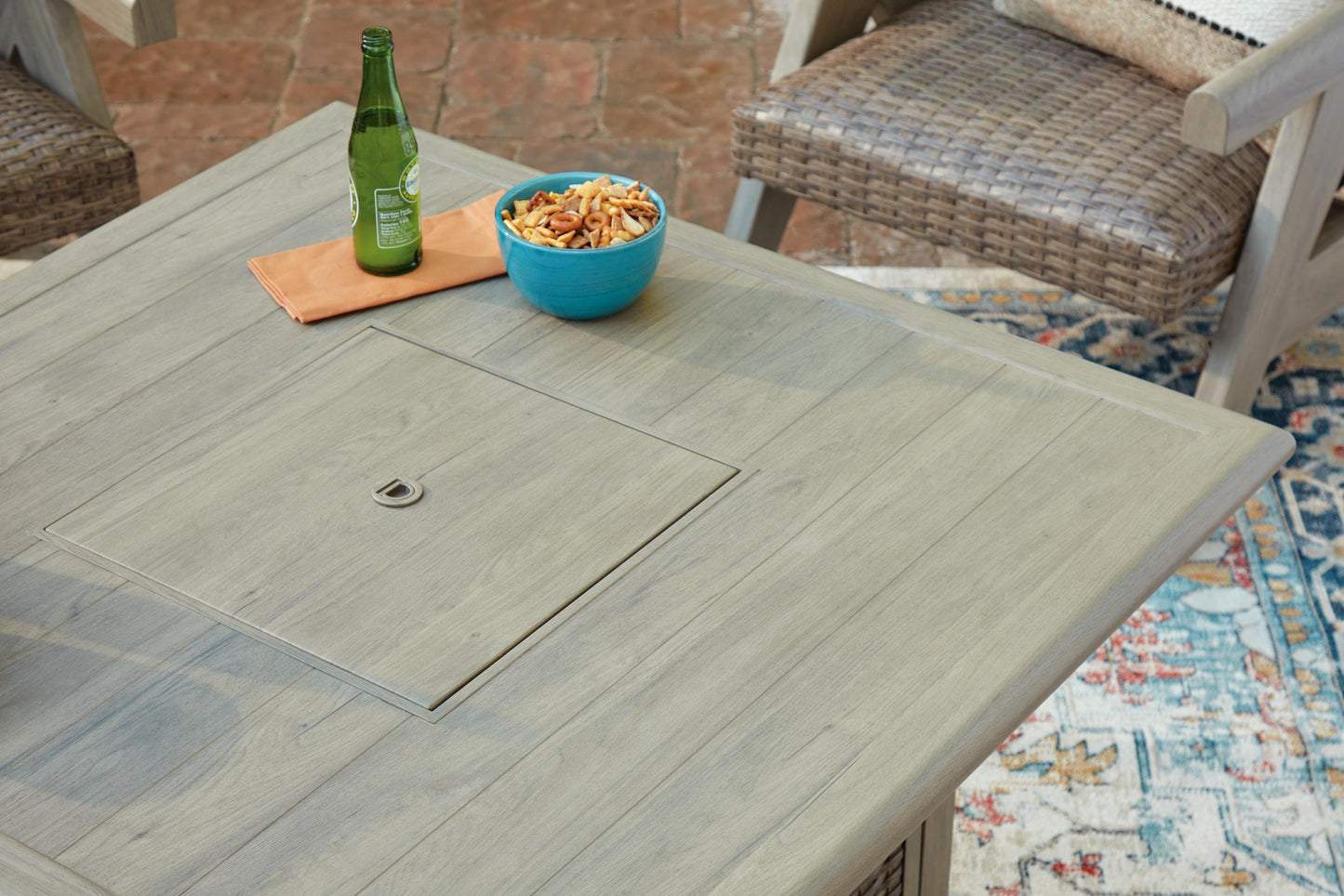 Carisbo Square Fire Pit Table