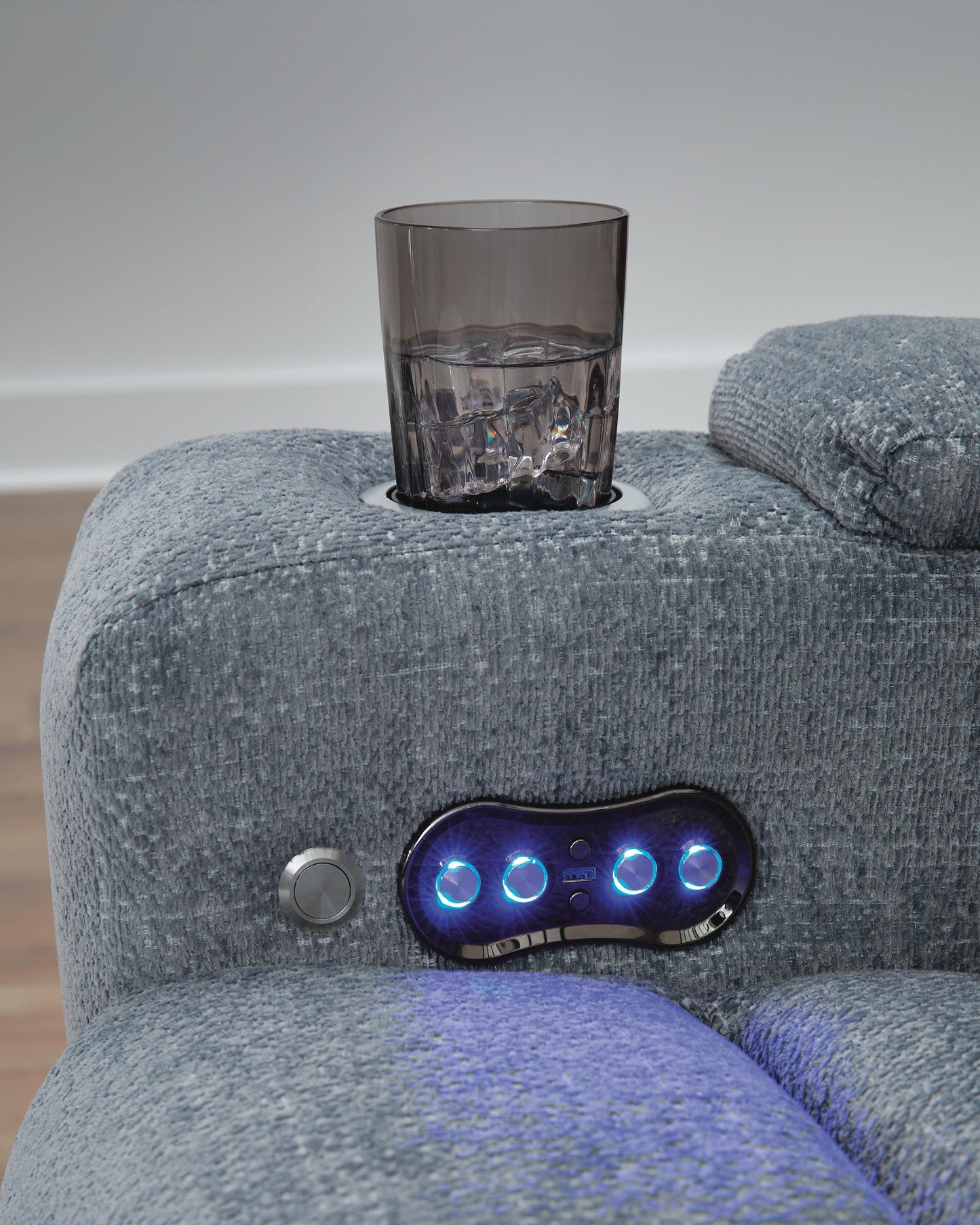 Forest Lake PWR REC Sofa with ADJ Headrest
