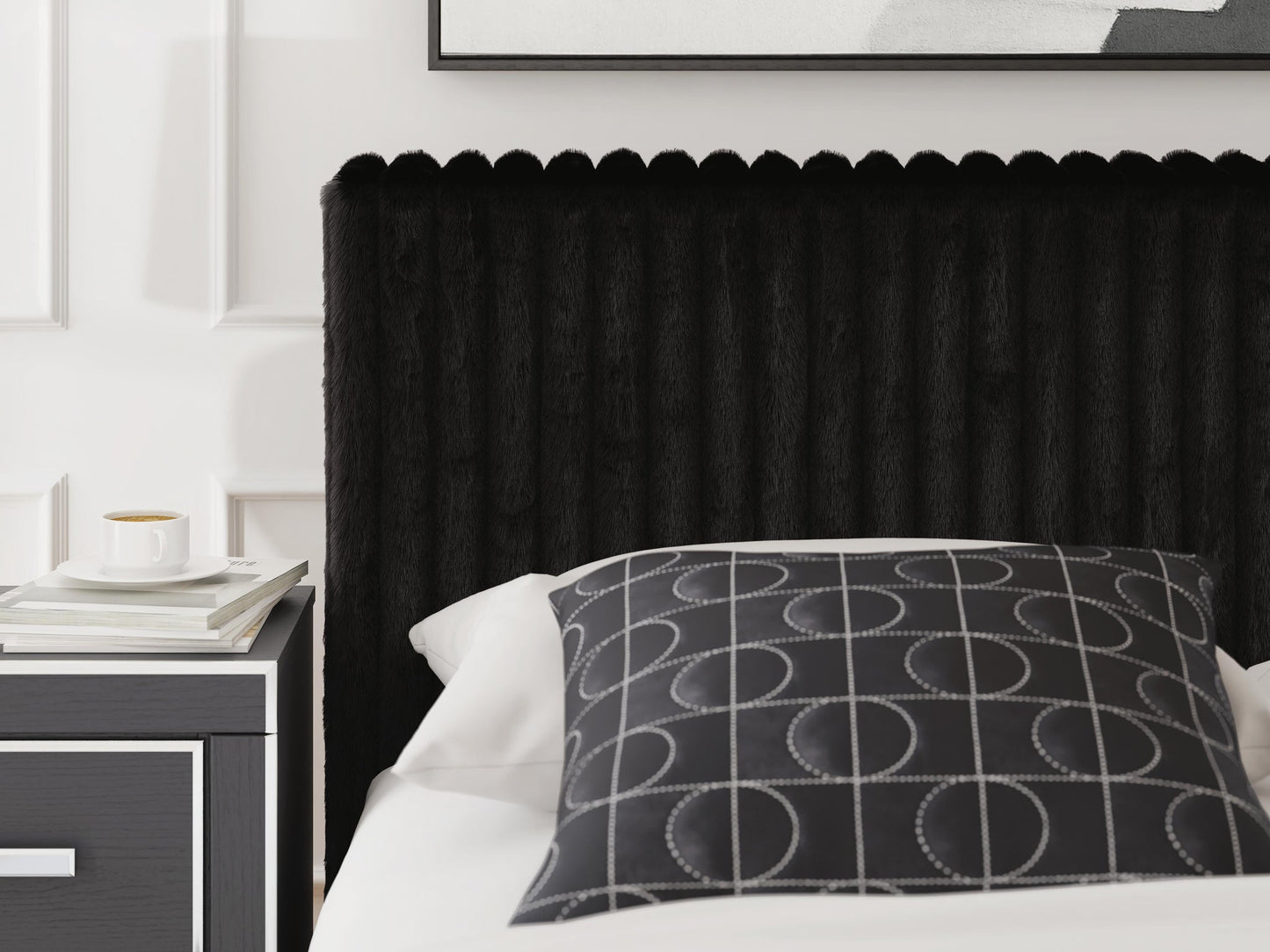 Birmonton Queen Upholstered Bed