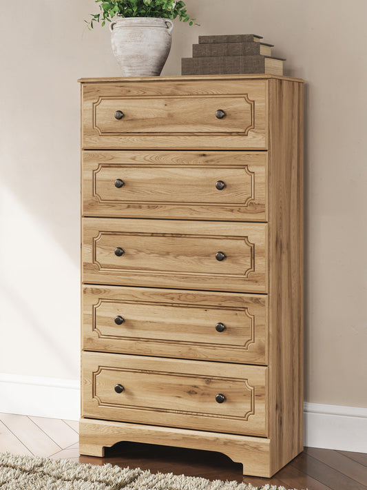 Galletyn Five Drawer Chest