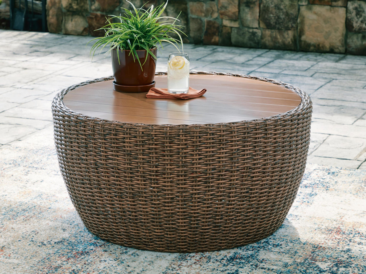 Ashley Express - Cardiff Beach Round Cocktail Table