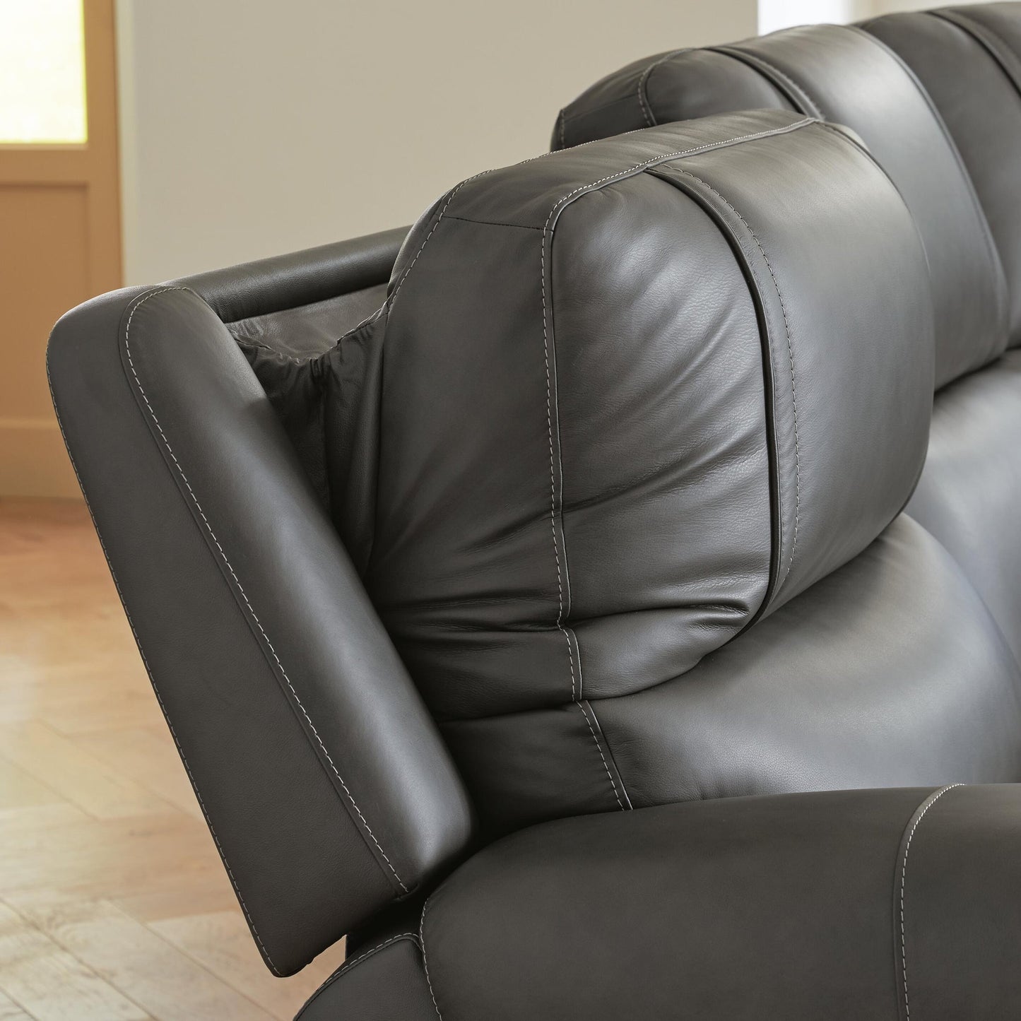 5Z-Harrenhurst 7-Piece Power Reclining Sectional