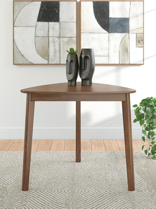 Ashley Express - Lyncott Triangle Dining Room Table