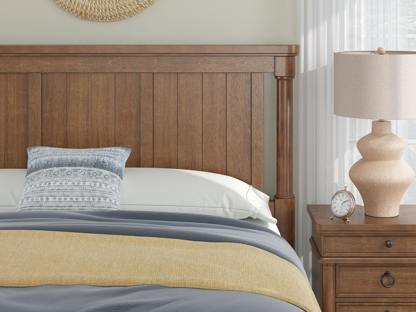 Chadworth California King Poster Bed