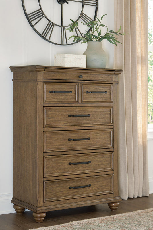 Waynely Seven Drawer Chest