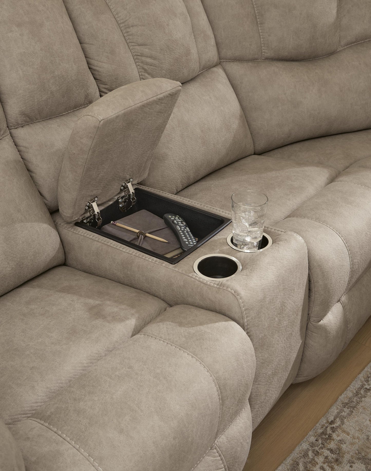 Ravenswaye 3-Piece Reclining Sectional with Double Console