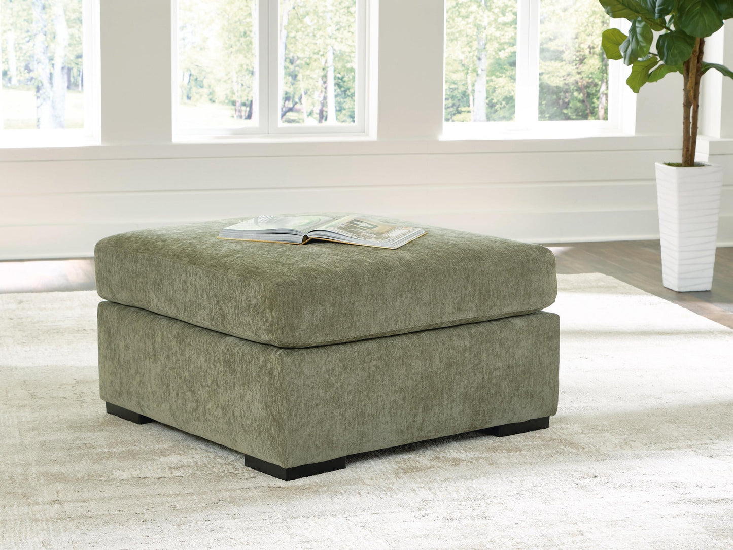 Ashley Express - MaKaylen Oversized Accent Ottoman