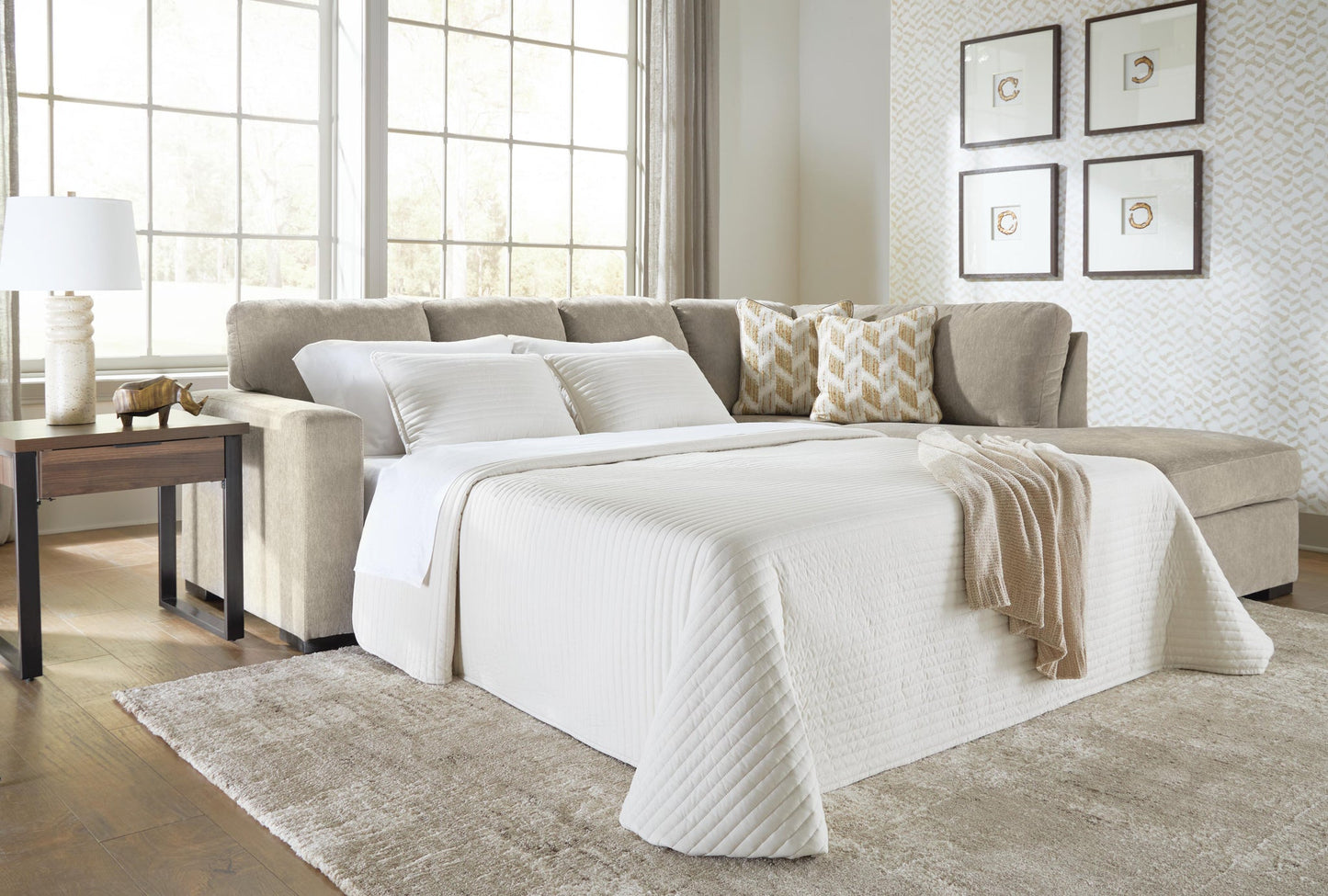 MaKaylen 2-Piece Sleeper Sectional with Chaise