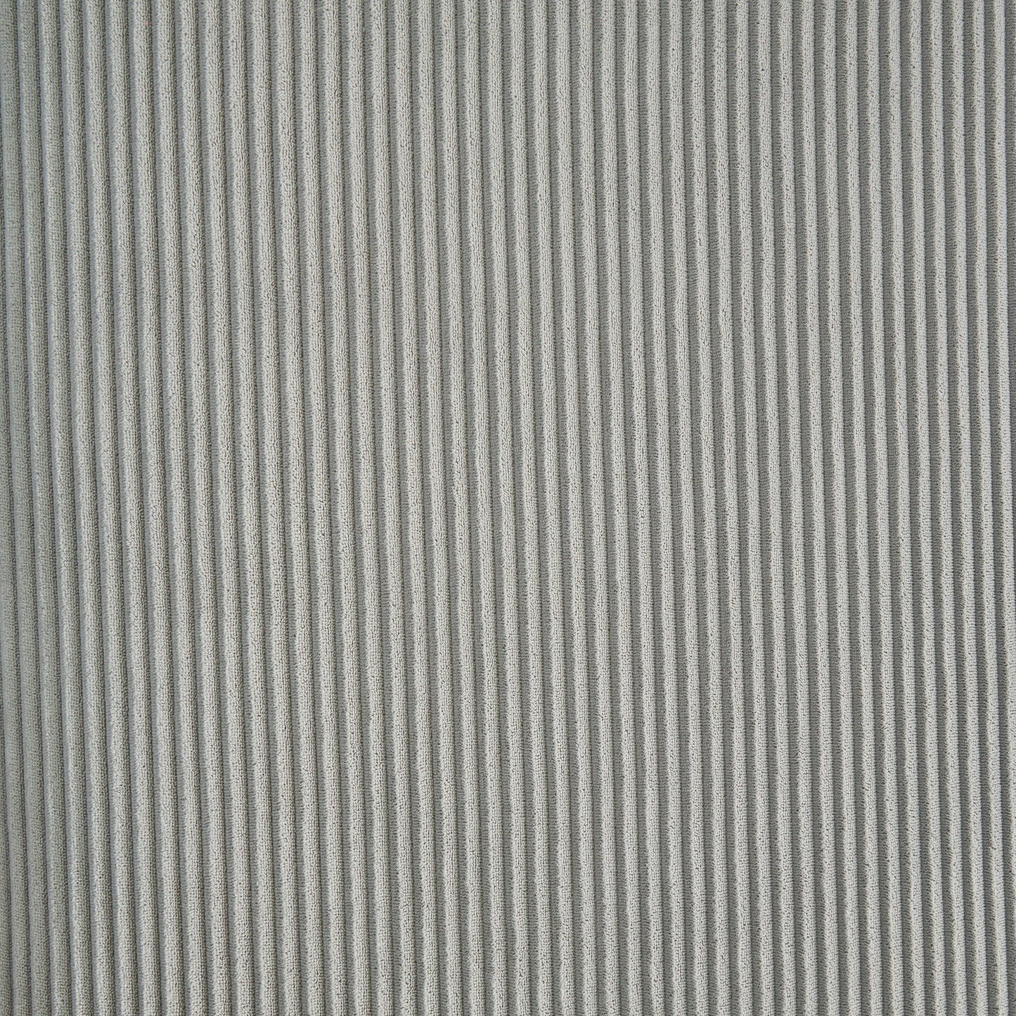 3200535