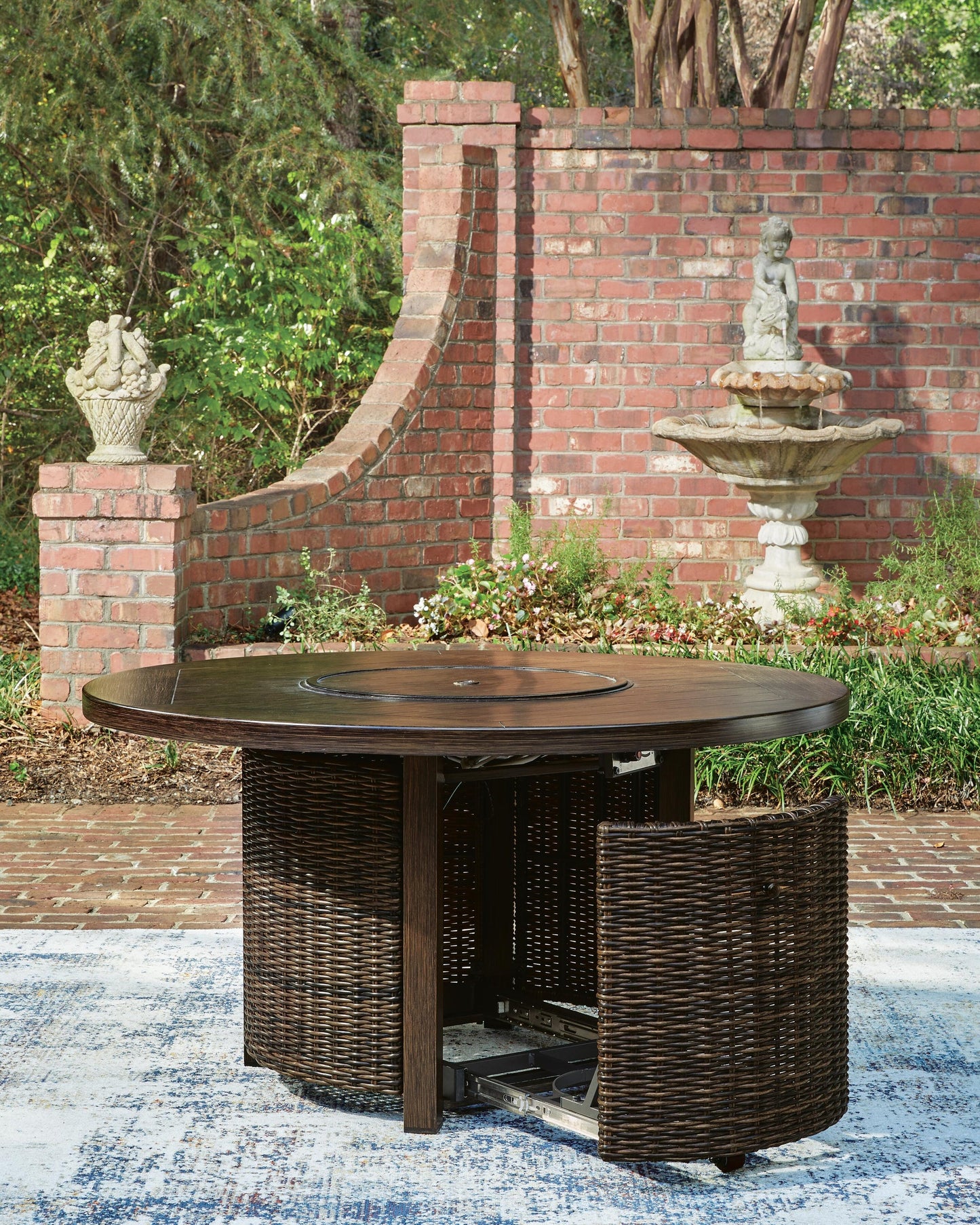 Drakes Beach Round Fire Pit Table