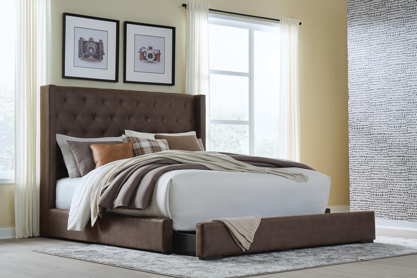 Fremindon King Upholstered Storage Bed