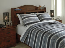 Load image into Gallery viewer, Ashley Express - Merlin Full Coverlet Set
