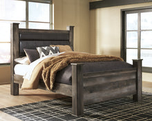 Load image into Gallery viewer, Wynnlow Queen Upholstered Poster Bed
