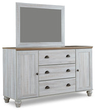 Load image into Gallery viewer, Haven Bay King Panel Storage Bed with Mirrored Dresser, Chest and 2 Nightstands
