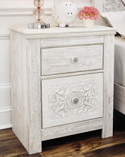 Load image into Gallery viewer, Paxberry King Panel Bed with Mirrored Dresser, Chest and 2 Nightstands
